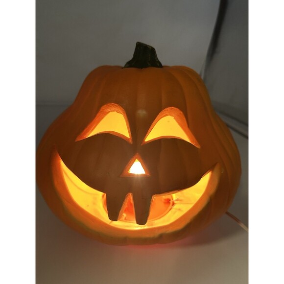 Halloween Light Up Pumpkin Jack O Lantern 8.5" Blow Mold Plastic Corded - Picture 1 of 6